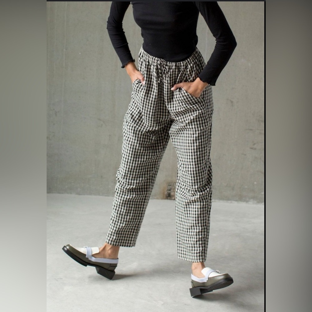 Caron Callahan Black and White Checkered Cropped Pants